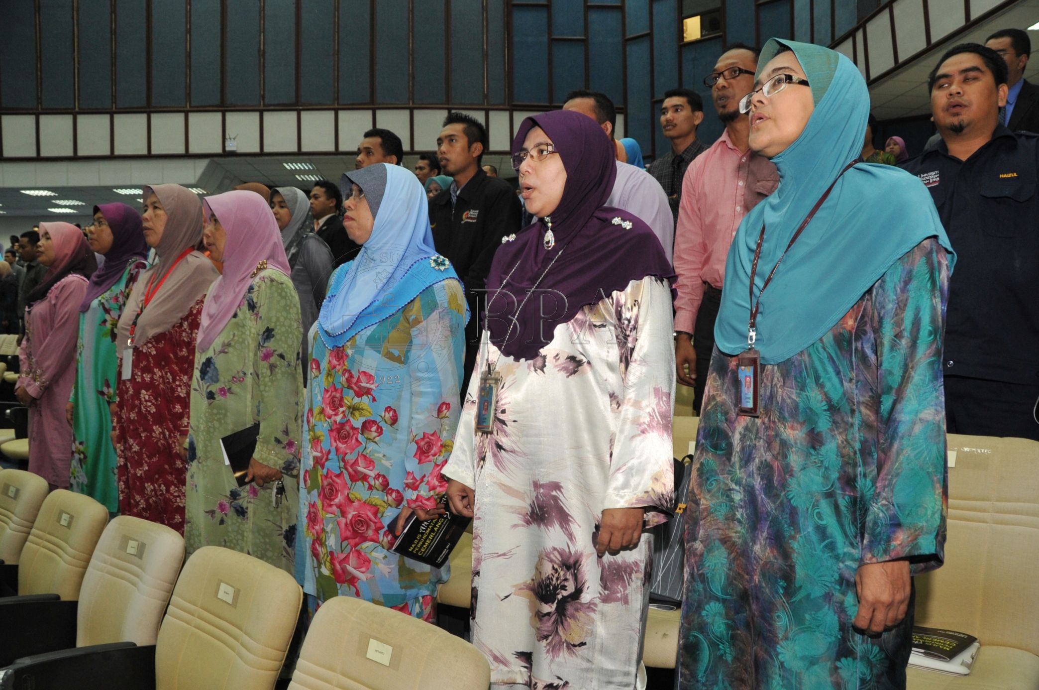 BPA 12 110 APC PRO 5238